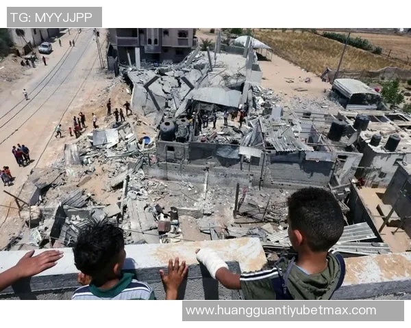 瓜帅挺巴勒斯坦呼吁抗议称我们目睹种族灭绝不应沉默